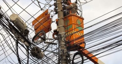 Light flagra 3,8 mil irregularidades e faz 8 prisões em setembro